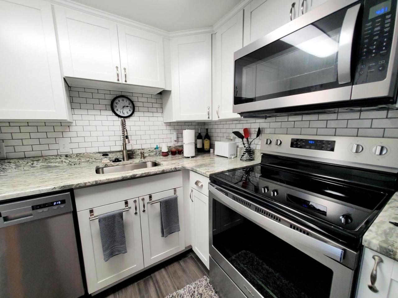 #1 Ranked Condo, W Pool, Gym, Gamer Room! ピジョンフォージ エクステリア 写真