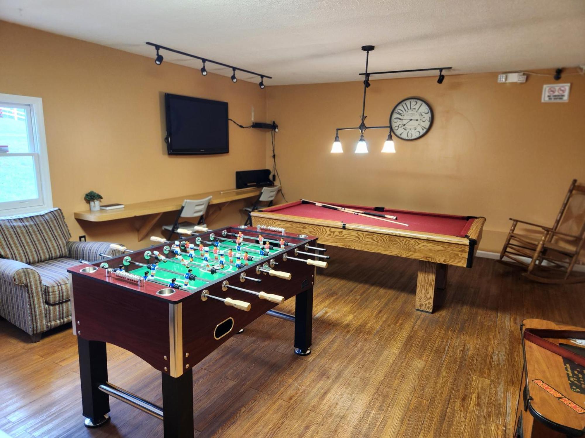 #1 Ranked Condo, W Pool, Gym, Gamer Room! ピジョンフォージ エクステリア 写真